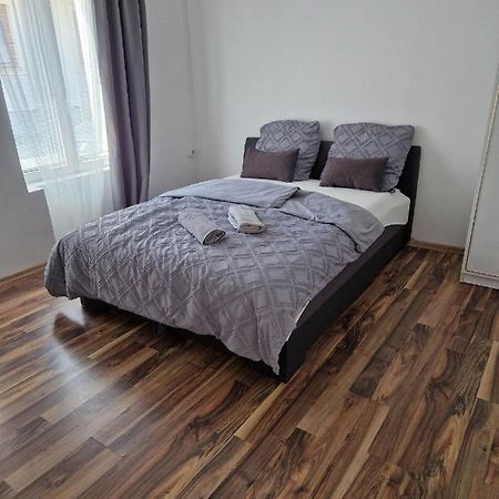 Tifani Apartman Keszthely Exterior photo